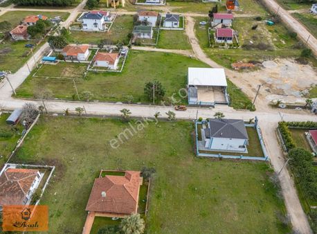 Adil Araslıdan Biga Çeşmealtında 297 M² Villa İmarlı Arsa