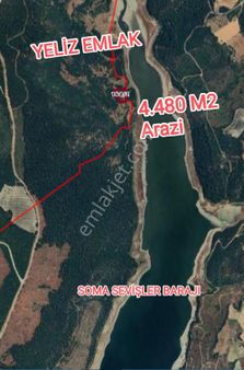 Yeliz'den Manisa Soma'da Baraj Manzaralı Arazi