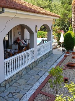 Dalaman'ın Cennet Köşesi Akkaya'da 3+1 Havuzlu Villa