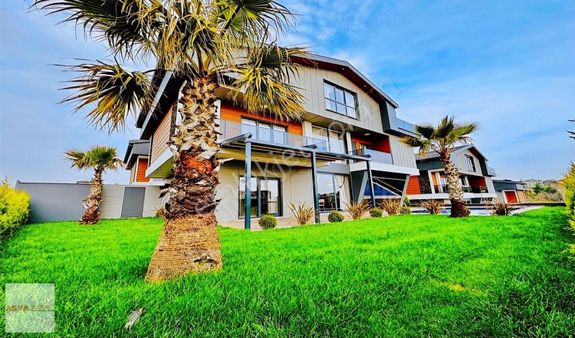 %30 Peşinat 0 Faiz 15 Ay Vade Havuzlu Müstakil Satılık Villa !!!