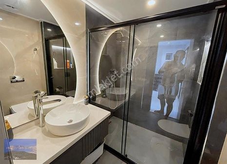 Denıze 400 Metre Esyalı Daıre Alanyanın Kalbınde