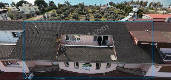 Akbük Ana Cadesi 5500 Cadeye Cepeli Dükkan Rühsatlı 6+1 Dairemiz Satılık