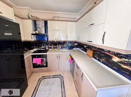 Umut Emlak'tan Karşıyaka Mahallesinde Satılık Daire