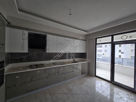 Yazır Beyhekım Yolu İskanlı Site İçi 3+1 Daire