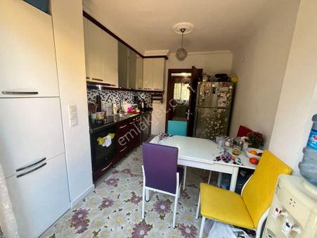 Armutalanda Satılık 2+1 Giriş Katı Daire Kiracısız