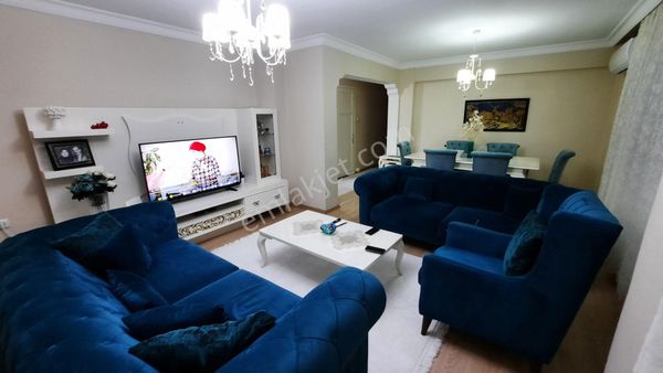 Bahçelievler'de, Naldöken İzban Yakını, Üç Cepheli, Arakat