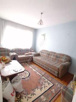 Karşıyaka Mahallesinde 4 Katlı Müstakil Bina 4.950.000 Tl Pazarlıklı Satılıktır