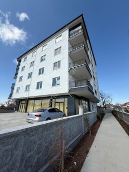 Satılık Lüks Fırsat Daire 3+1 155 M2 Kare Son Kat