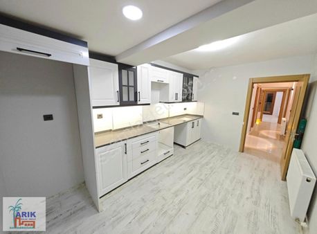 Arık Emlak'tan Satılık Bahçeli Daire