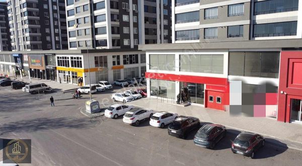 İpekyolu Üzeri Banka Kiracılı 380 M2