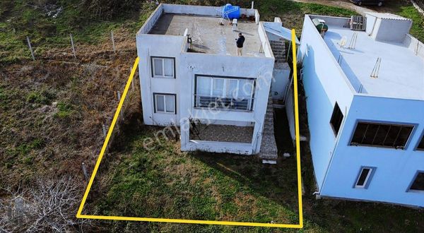 1+1+ Ve 2+1 Yazlığımız Arsası İle Komple Satılık.