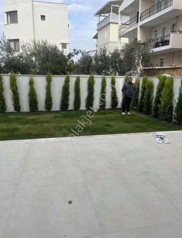 Canyurt Gayrimenkul Den Yeni Foça Merkezde Lüx Villa