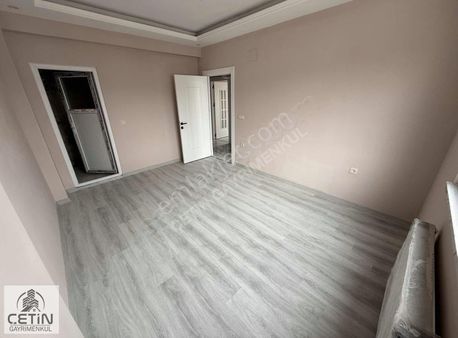 Çetin Gayrimenkul Den Yedi Kuyular Yolu Üzeri Satılık 2+1 Daire