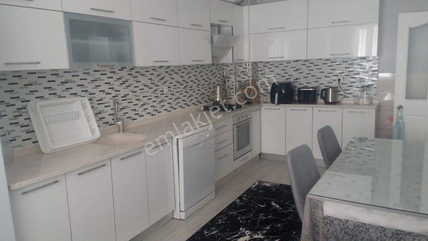 Eskişehir Gaffar Okkan Cad. Yakını Bakımlı 3+1 Satılık Daire