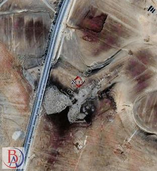 Yedikuyuda Önü Park Yola İlk Köşe Parsel