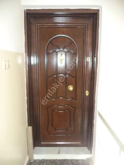 Demokrasi Üniversitesi Karşısı 3+1 Full Bakımlı Satılık Daire