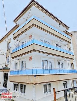 Söğüt Emlak'tan Satılık Ara Kat 4+1 Daire