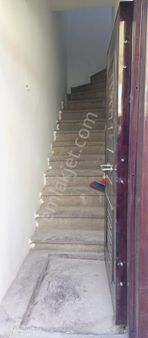 Çarşı İçinde İkinci Kat Dolğalgazlı Kiralık Dükkan