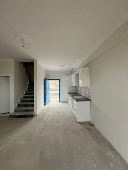 Foca Bağarası Dubleks Bitmiş Villa