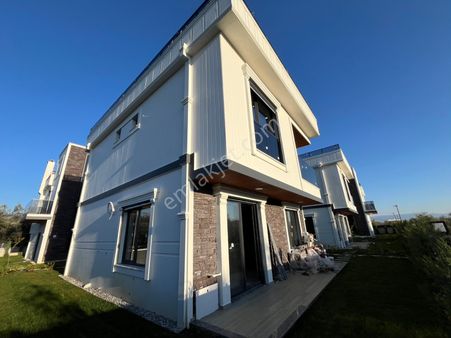 Zeytinlide Ultra Lüx 4+1 Müstakil Villa