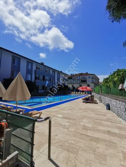 Karasu Yalı Mah 2+1 Havuzlu Site İçinde Satılık Daire