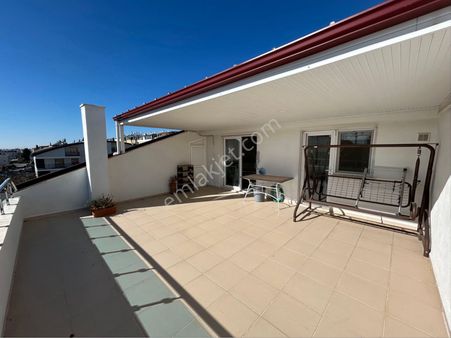 Umut Gayrimenkul Didim Merkezde Eşyalı 3+1 Dubleks..