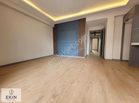 Altınkum'da Ebeveynli, Sıfır Lüks 2+1! Jet Groudlu