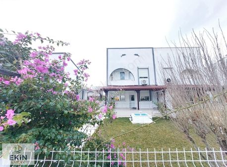 Ören'e Yakın Mesafe Site İçerisinde Havuzlu Lüks Villa