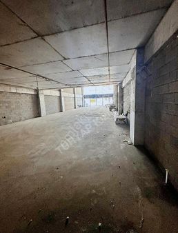 Auto Zone Projesi Anadolu Bulvarına Cephe İşyeri