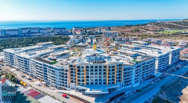 Türkler Azura World&hotel De Satılık 1+1 Geniş Daire
