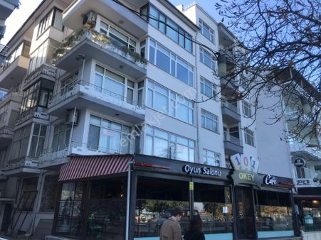 Anacadde Üzerinde Deniz Manzaralı Satılık Daire