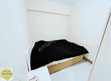 Emlak Center'dan Muradiye Mah Satılık 1+1 Eşyalı Daire