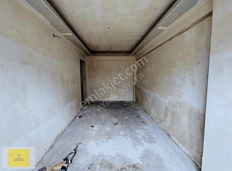 Yıldırım Davutdede Mah Satılık 3+1 Ara Kat Metro Dibi