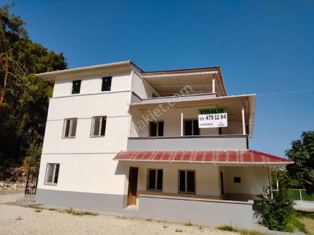 Beldibi'nde Deniz 500 Mt 594 M2 Arsa İçinde 3 Adet Konut Satılık