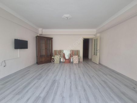 Era Söz Den Bandırma 17 Eylül Mah.de Ayrı Mutfaklı Ve Müstakil Bahçeli Satılık 1+1 Daire