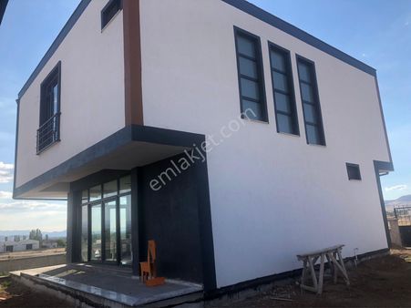Kocasinan Güneşli Mahallesinde Satılık 5+1 Satılık Ultra Lüx Villa