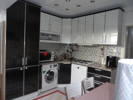 Nazilli Ege Emlak Ofisinden Turan Mah. Satılık Doğalgazlı Daire