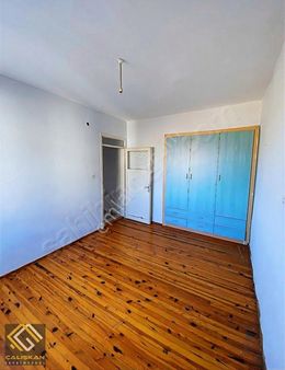 1200 Evler'de Cepheleri Ve Konumu Güzel Arakat 3+1 Satılık Daire