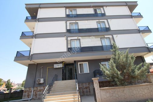 Aksaray Hacılar Harmanı Mahallesinde Müze Arka 112 Yolunda 1+1 Satılık Temiz Eşyalı Daire