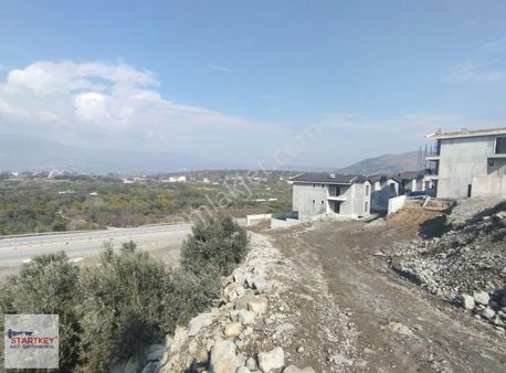 Menemen Emiralem Yolunda Göktepe Mahallesinde Villa İmarlı Arsa