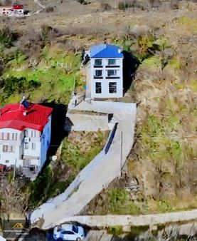 Düzköyde Satılık Sıfır 3 Katlı Villa