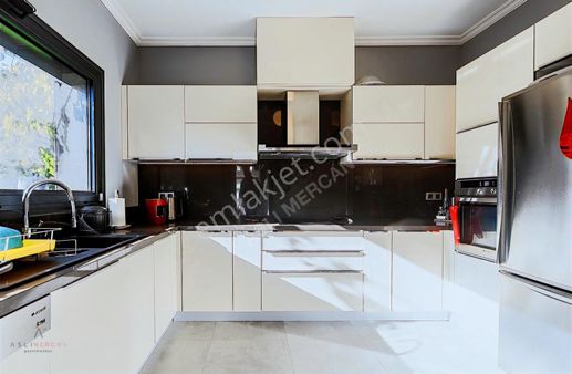 Yalıkavak Tilkicik Denize 350 Mt Tek Kat Müstakil Havuzlu Villa