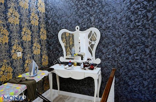 Hurma Mahallesinde Havuzlu Teraslı Doğalgazlı 3+1