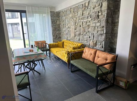 Bodrum Bağla Denize 50 Mt. Satılık Bahçe Katı 2+1 Daire