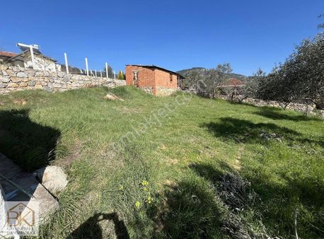 Selçuk-havutçulu Köyünde Satılık Tek Katlı Müstakil Ev