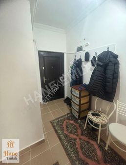 Hane Emlak'tan Araç Muayene Üzerinde Eşyalı 3+1 Satılık Daire