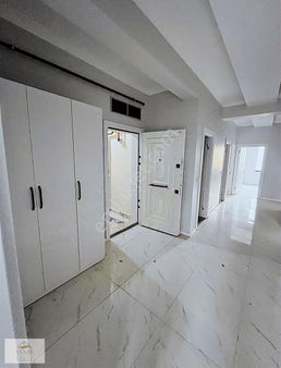 Gündoğdu Mahallesi Vergi Dairesi Yanı Satılık 3+1 Lüks Daire