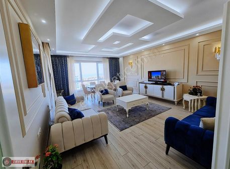 Karşıyaka Mahallesi'nde 163m² Mükemmel Manzaralı Satılık Daire.