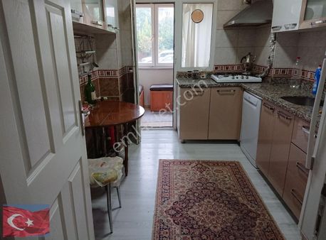 Kocamustafaşa Merkezi Konum 90mk2+1otoparklı Asansörlü Yenibina