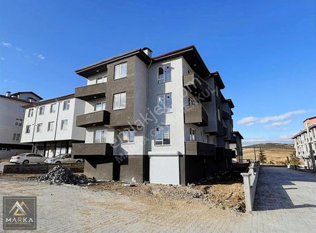 Marka'dan D.p.ü Merkez Kampüs Karşısı 1+1 Sıfır Daireler